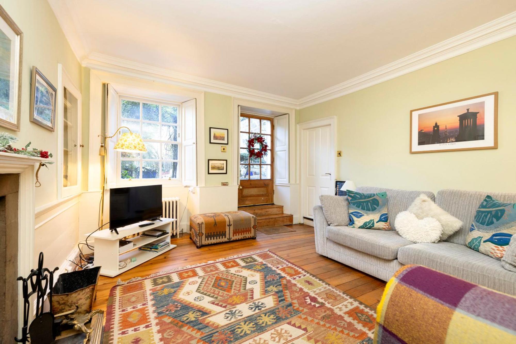 Joivy Beautiful Apartment, Private Garden, Calton Hill Единбург Екстериор снимка